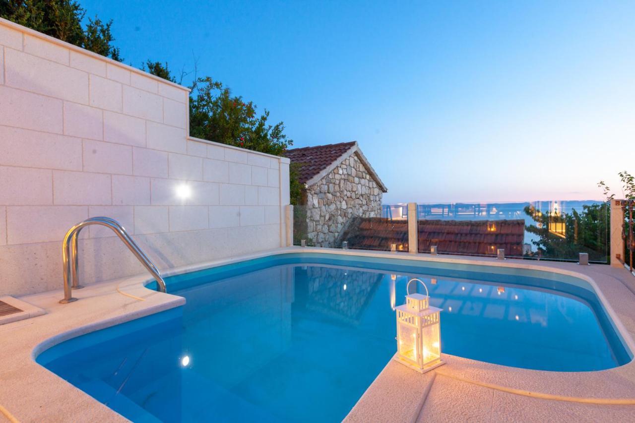 Idyllic Villa Marieta With Private Pool And Unforgettable View Makarska Zewnętrze zdjęcie