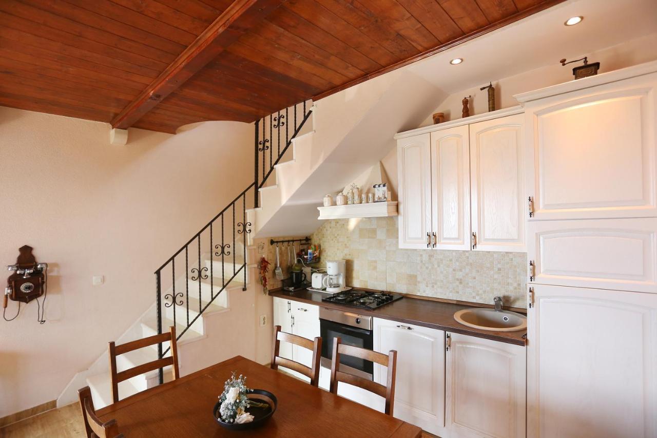 Idyllic Villa Marieta With Private Pool And Unforgettable View Makarska Zewnętrze zdjęcie