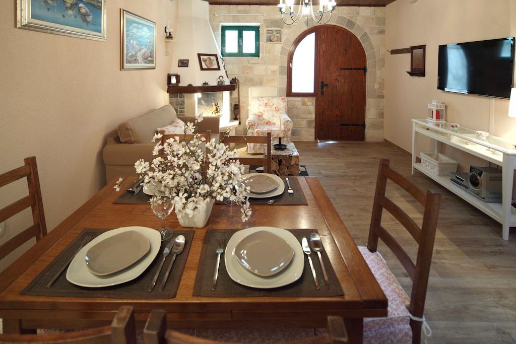 Idyllic Villa Marieta With Private Pool And Unforgettable View Makarska Pokój zdjęcie